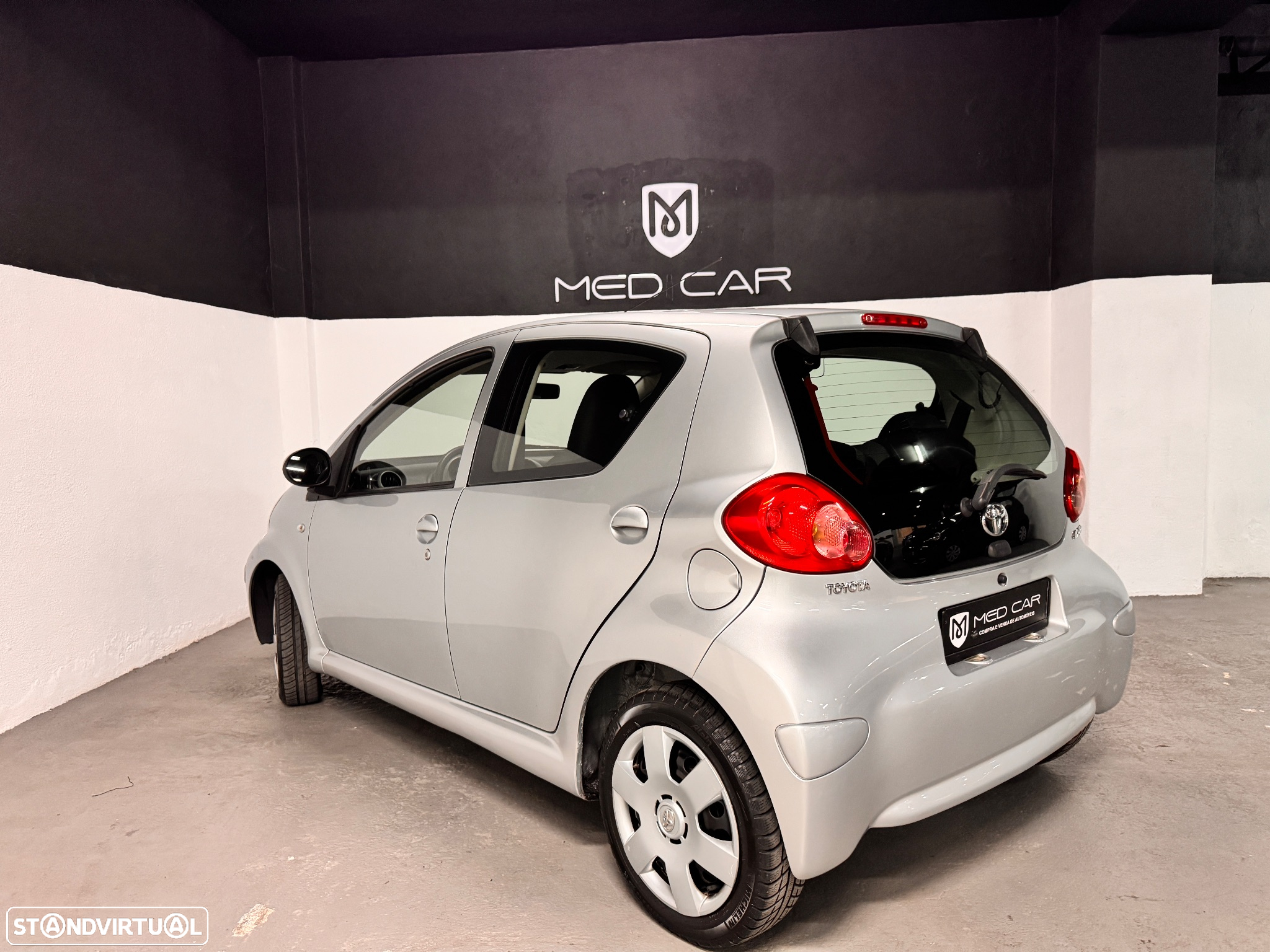 Toyota Aygo 1.0 + AC - 6