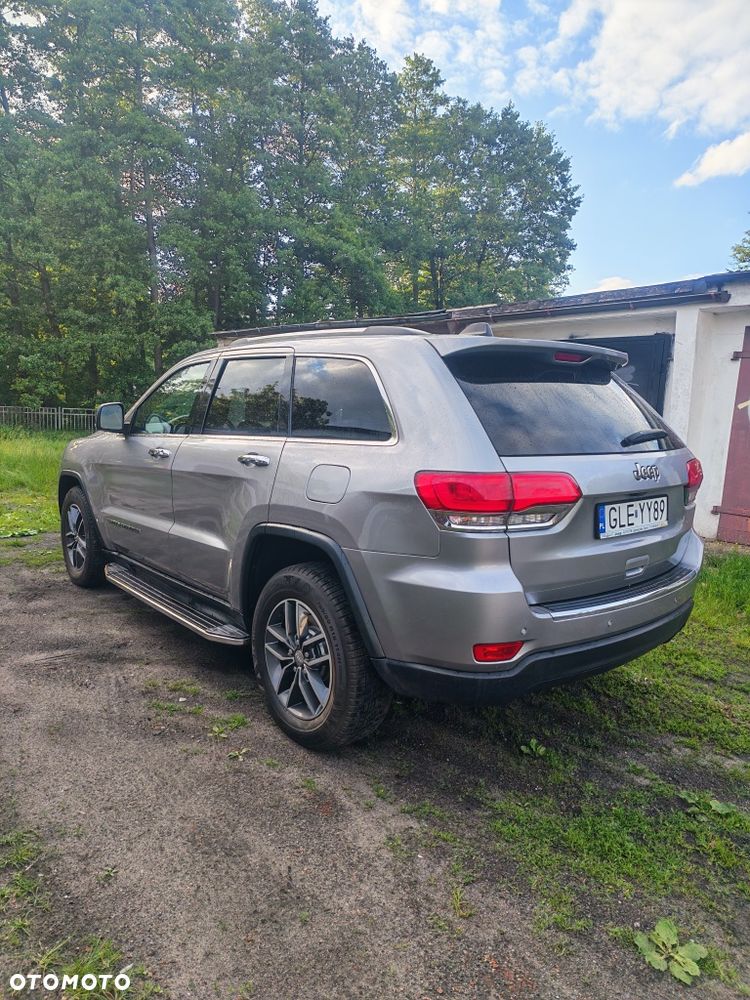 Jeep Grand Cherokee - 3