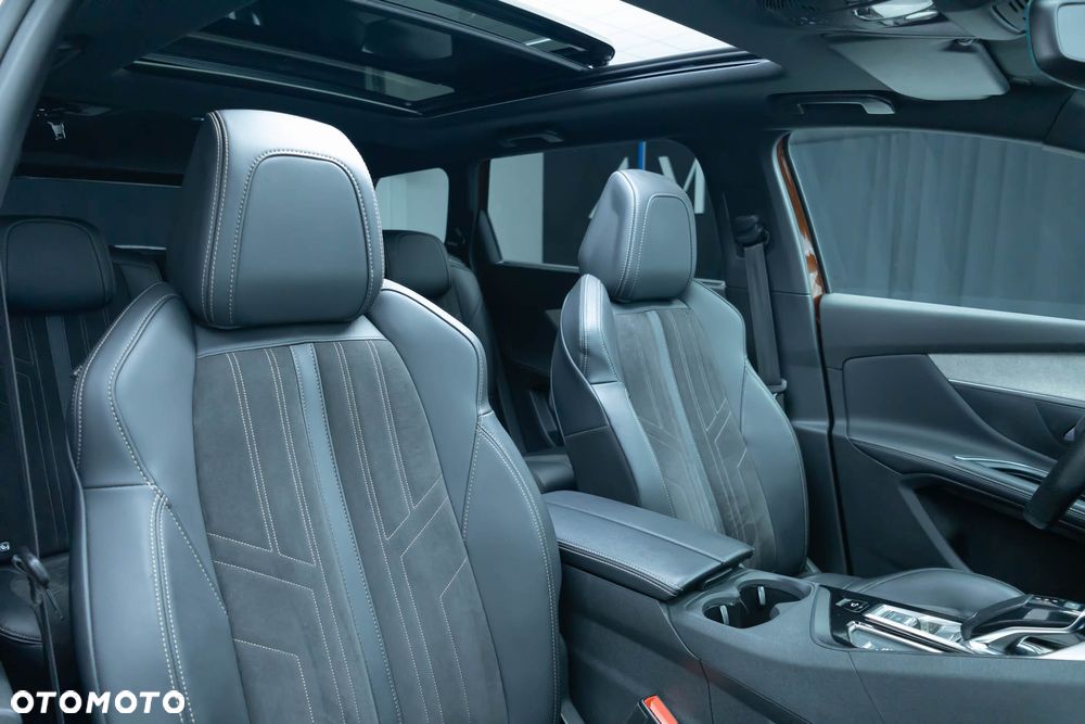 Peugeot 5008 BlueHDi 180 EAT8 GT Pack - 37