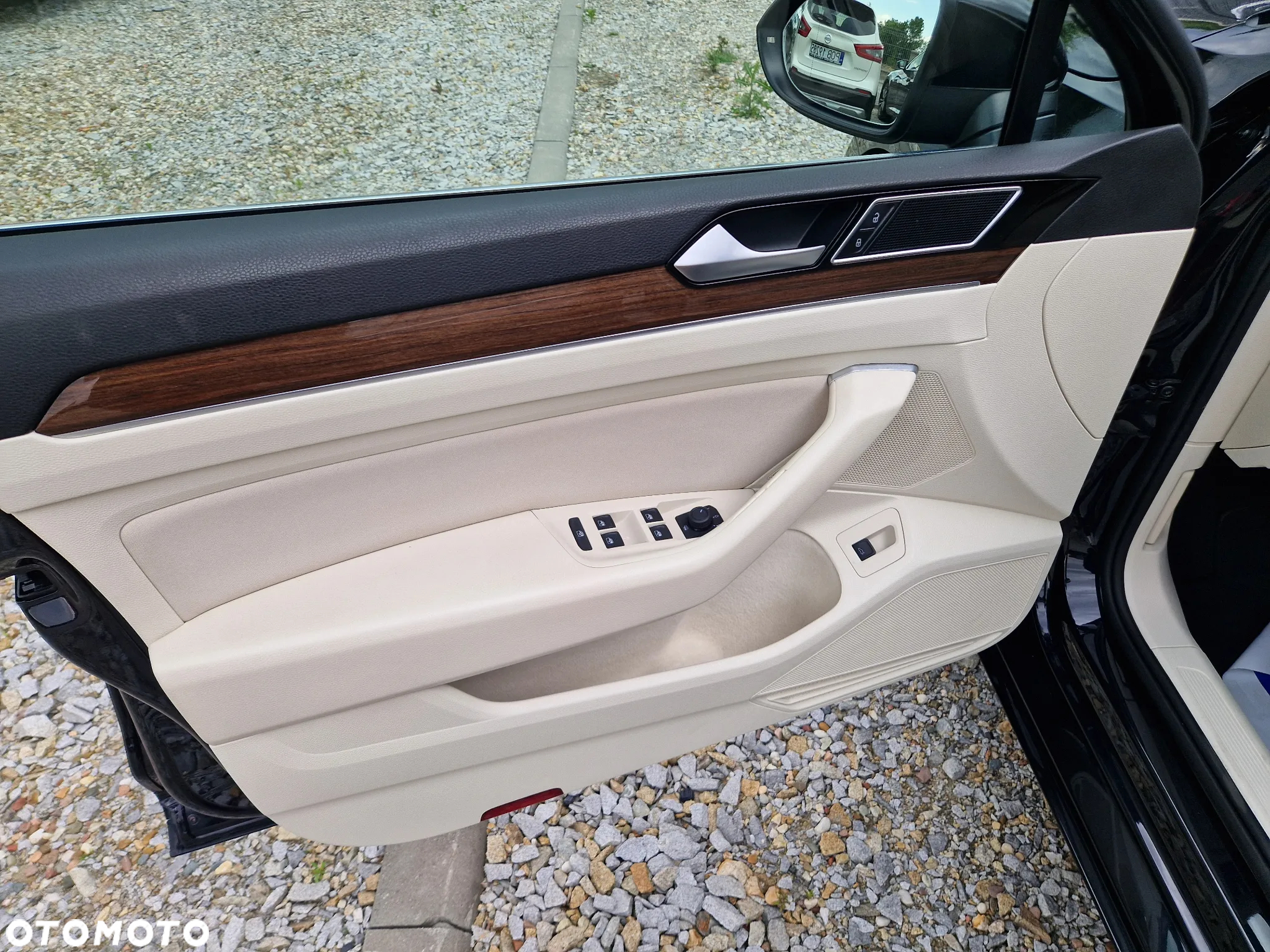 Volkswagen Passat 2.0 TDI BMT Trendline - 10