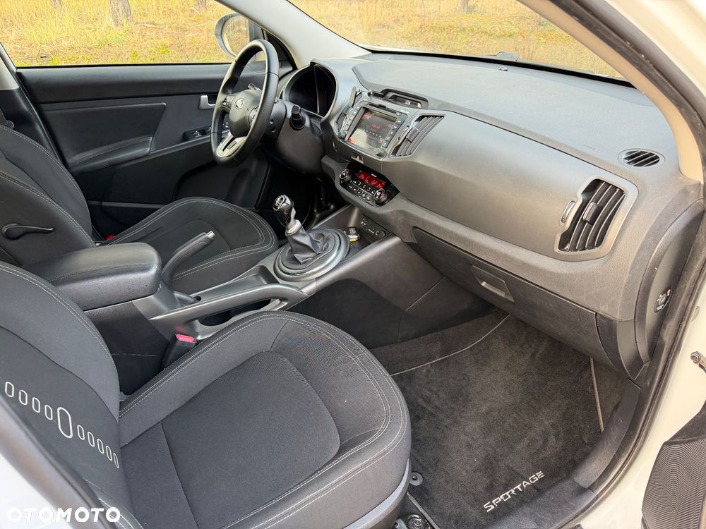 Kia Sportage 1.6 GDI Business Line L 2WD - 13