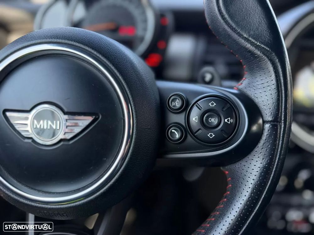 MINI Cabrio Cooper S Auto - 14
