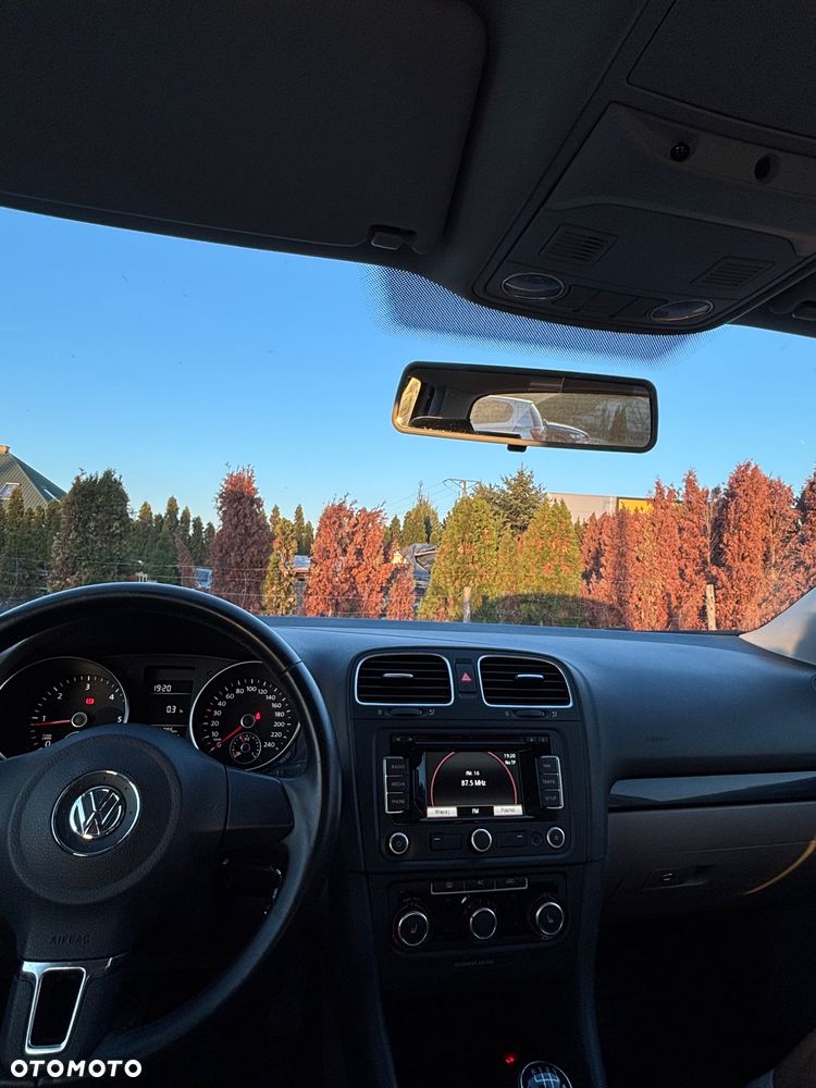 Volkswagen Golf 1.6 TDI Highline - 13