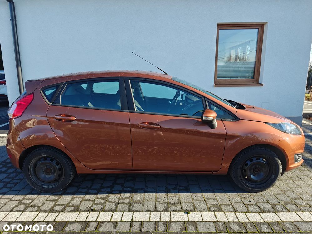 Ford Fiesta 1.4 Gold X EU5 - 4