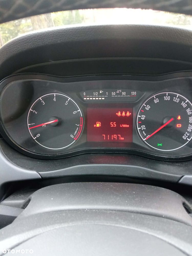 Opel Corsa 1.4 Color Edition S&S - 4