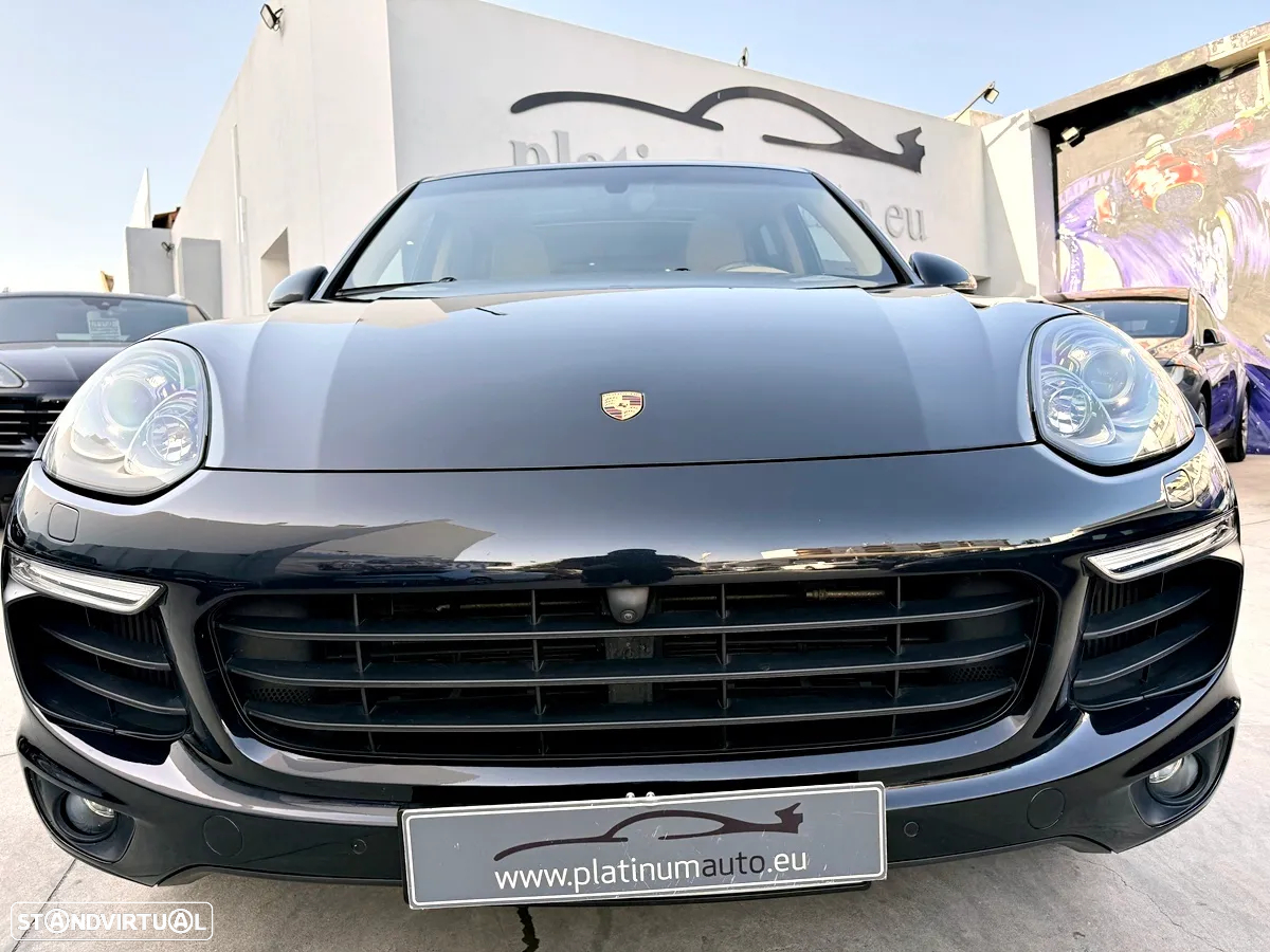 Porsche Cayenne Platinum Edition - 59