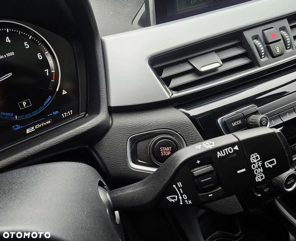 BMW X1 xDrive25e xLine - 38