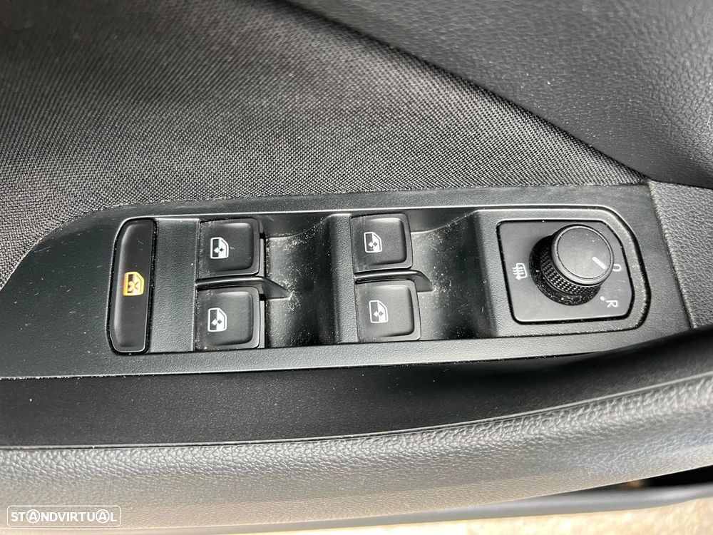 Skoda Kamiq 1.0 TSI DSG - 11