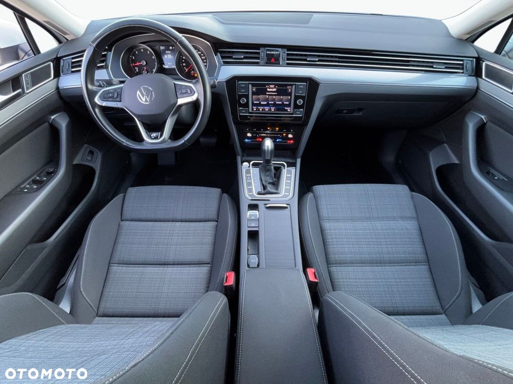 Volkswagen Passat Variant - 16