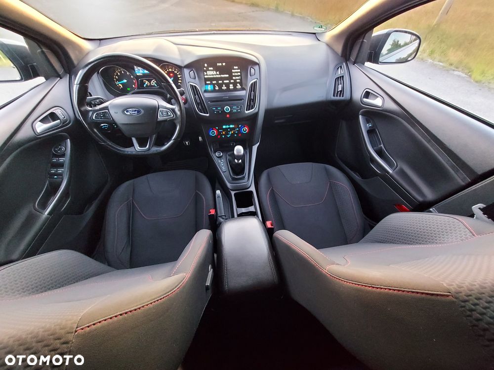 Ford Focus - 7