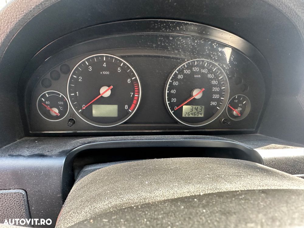 Ford Mondeo 2.0 Ambiente - 7