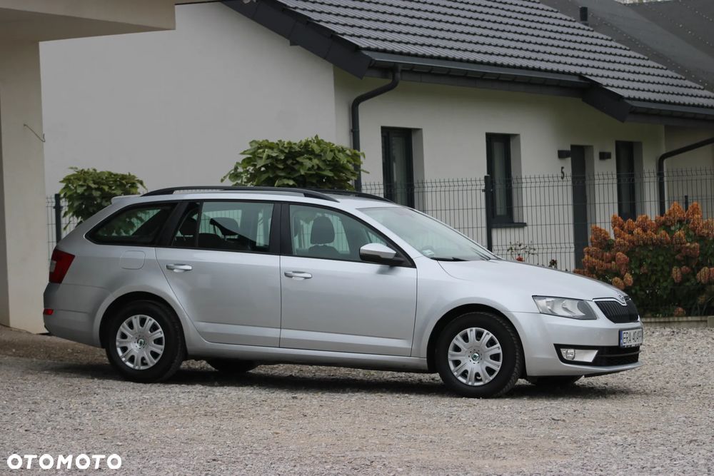 Skoda Octavia - 4