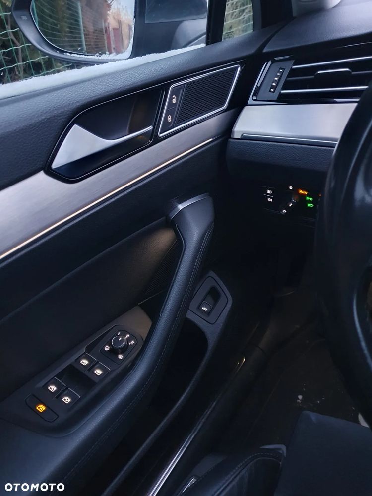 Volkswagen Passat Variant 1.8 TSI BMT Highline DSG - 7