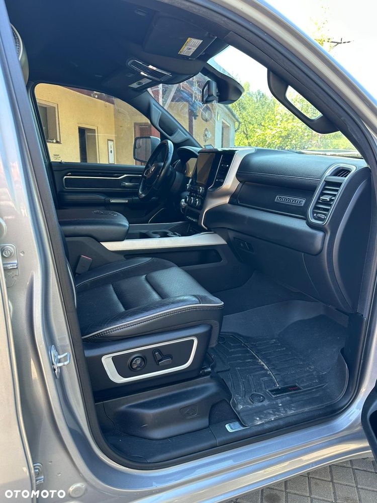 RAM 1500 Crew Cab Longbed Laramie - 3