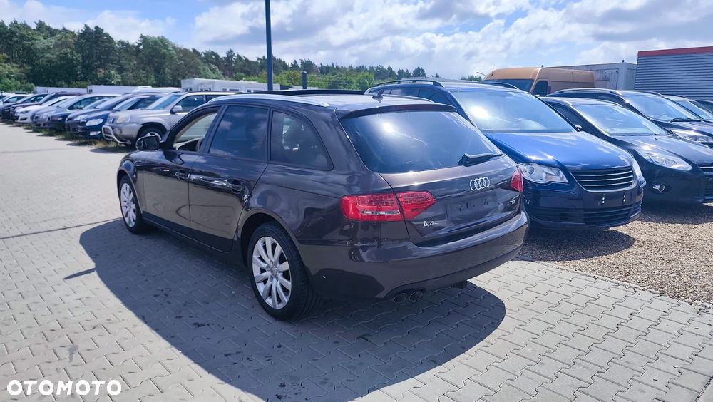 Audi A4 Avant - 12