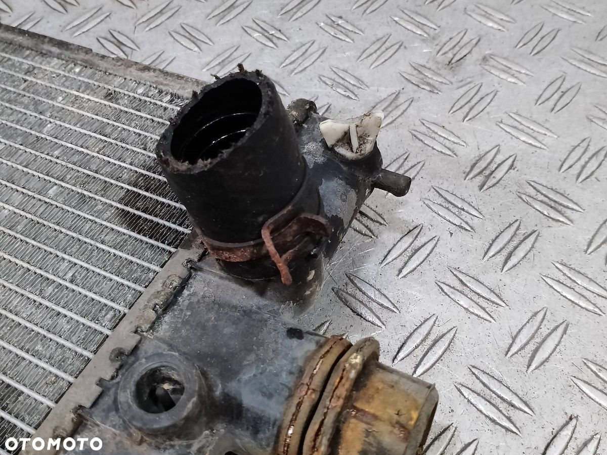 CHŁODNICA WODY TOYOTA AVENSIS I T22 MN422172-2570 SEDAN - 4