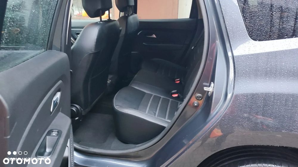 Dacia Duster 1.3 TCe FAP Prestige - 4