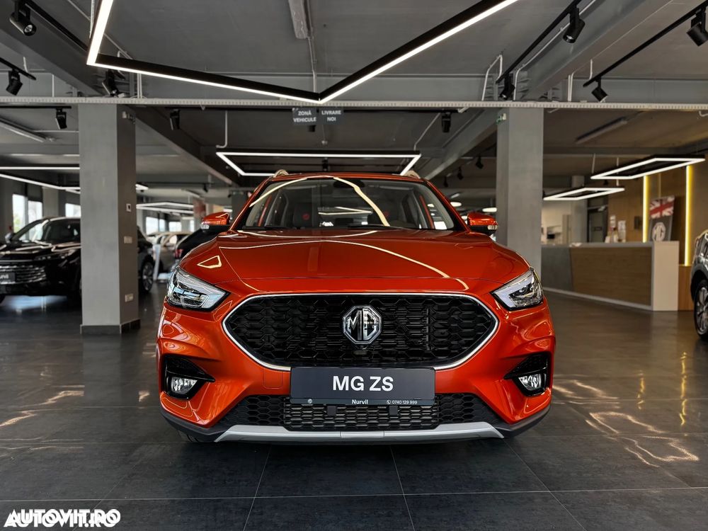 MG ZS - 1