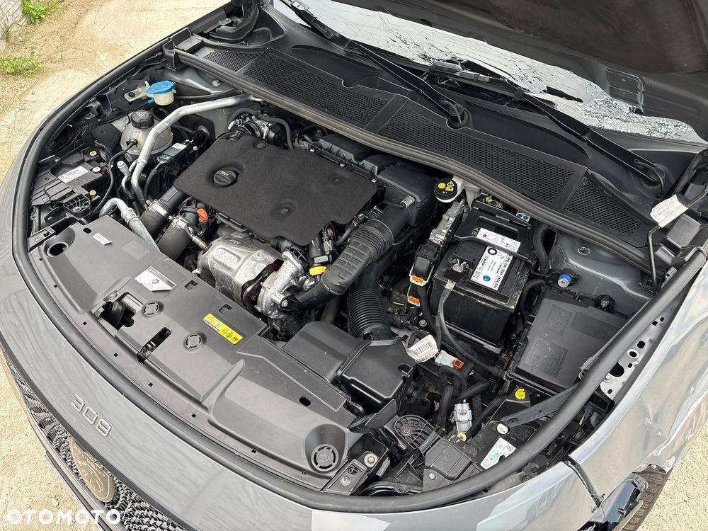 Peugeot 308 BlueHDi 130 EAT8 GT - 25