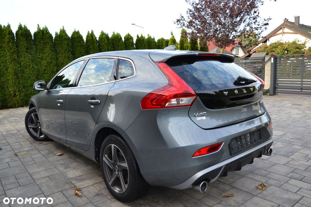Volvo V40 2018 photo 3