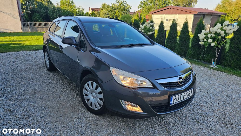 Opel Astra 1.4 T Cosmo - 10