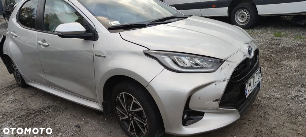 Toyota Yaris Hybrid 1.5 Premiere Edition - 1
