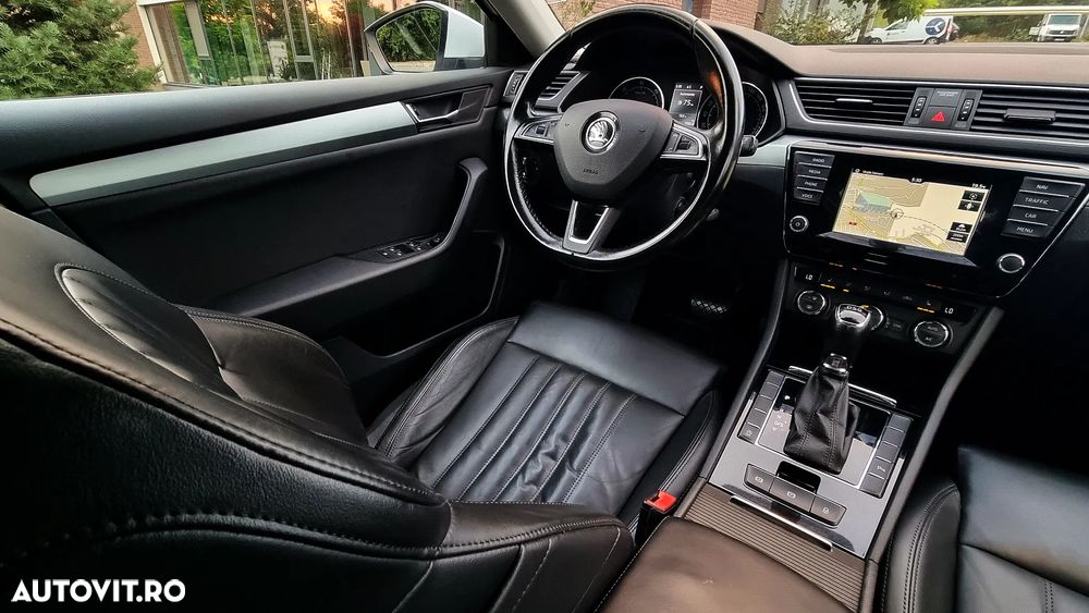 Skoda Superb 1.6 TDI DSG Ambition - 3