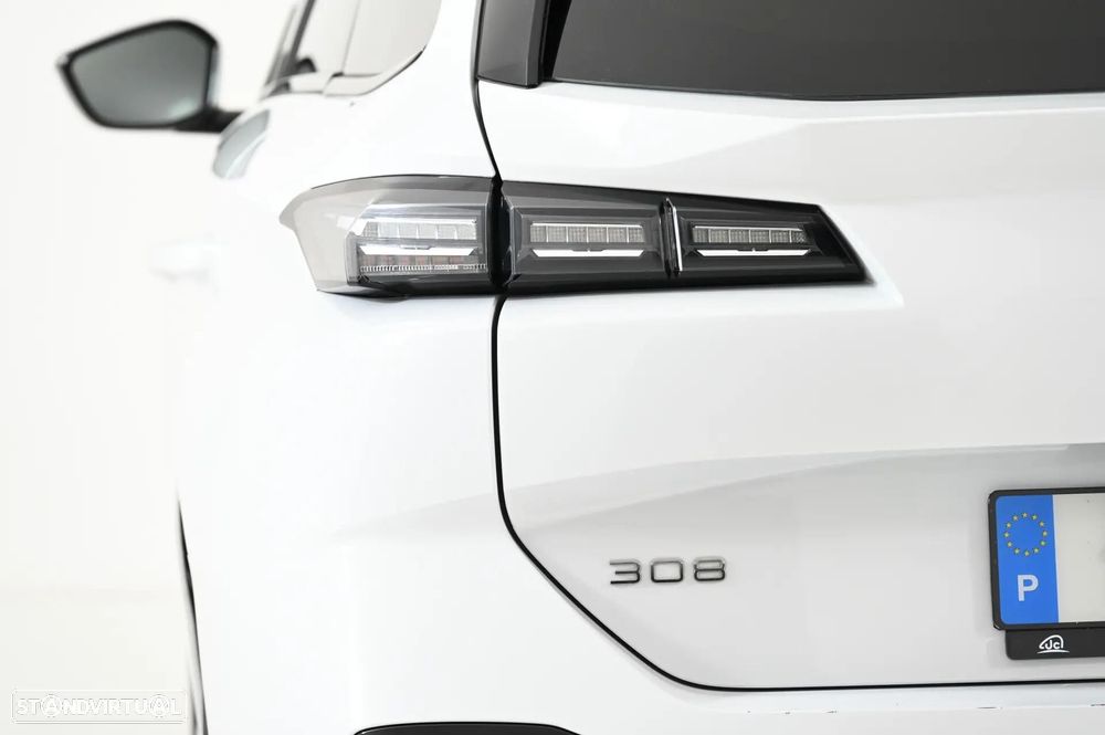 Peugeot 308 SW 1.2 PureTech Allure Pack EAT8 - 11