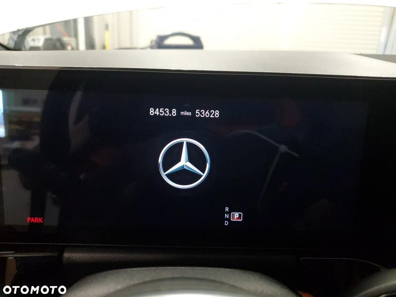 Mercedes-Benz GLA - 12