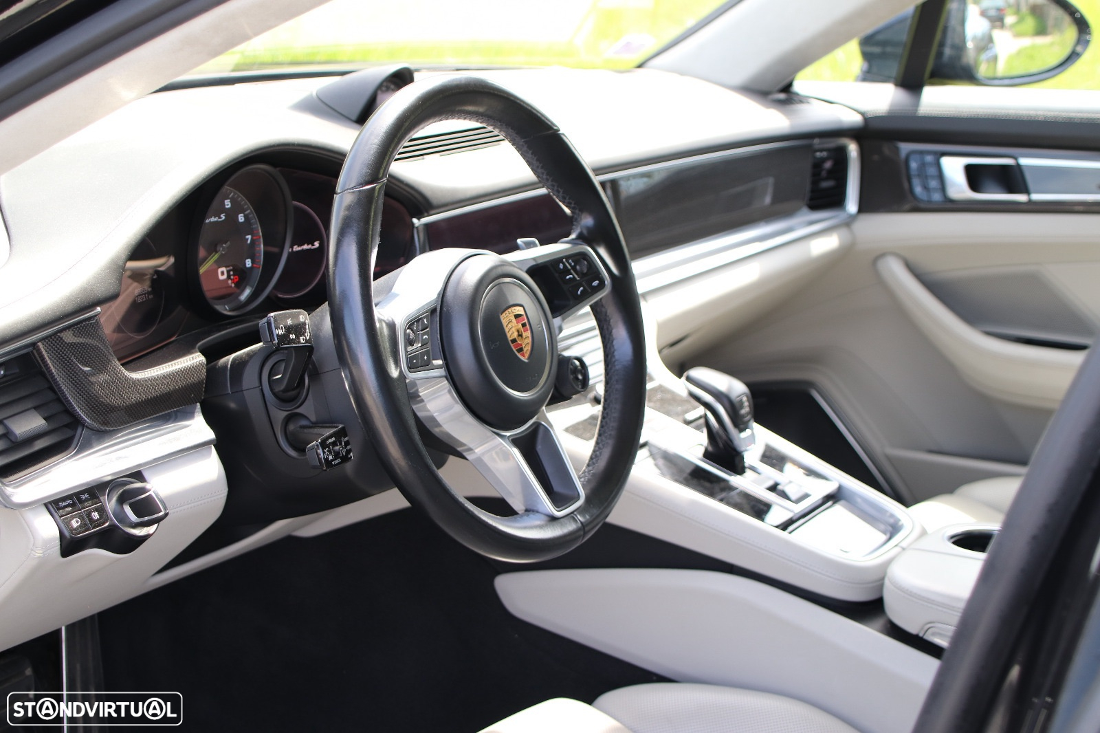 Porsche Panamera Sport Turismo Turbo S E-Hybrid - 25