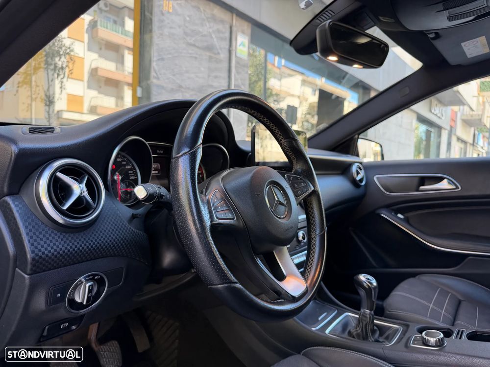 Mercedes-Benz A 180 d Fleet Pack Urban - 16
