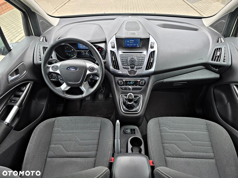 Ford Tourneo Connect Grand - 5