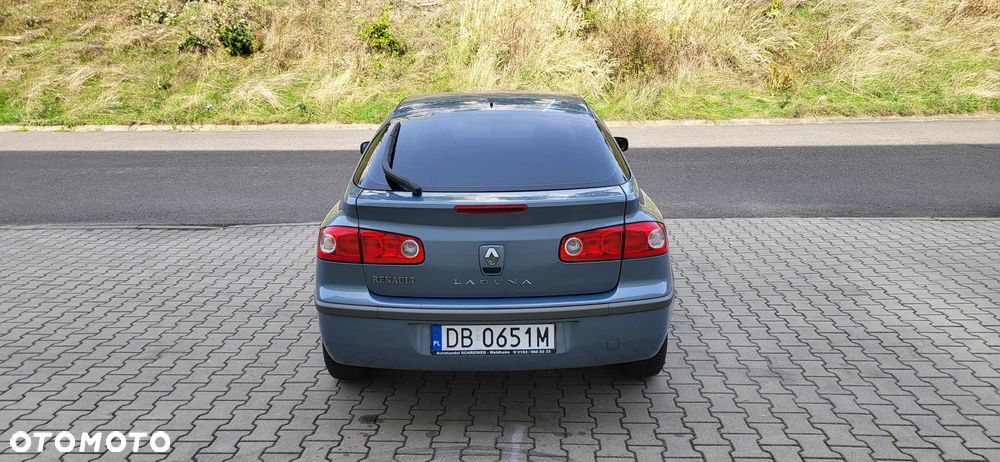 Renault Laguna ver-1-6-authentique - 14