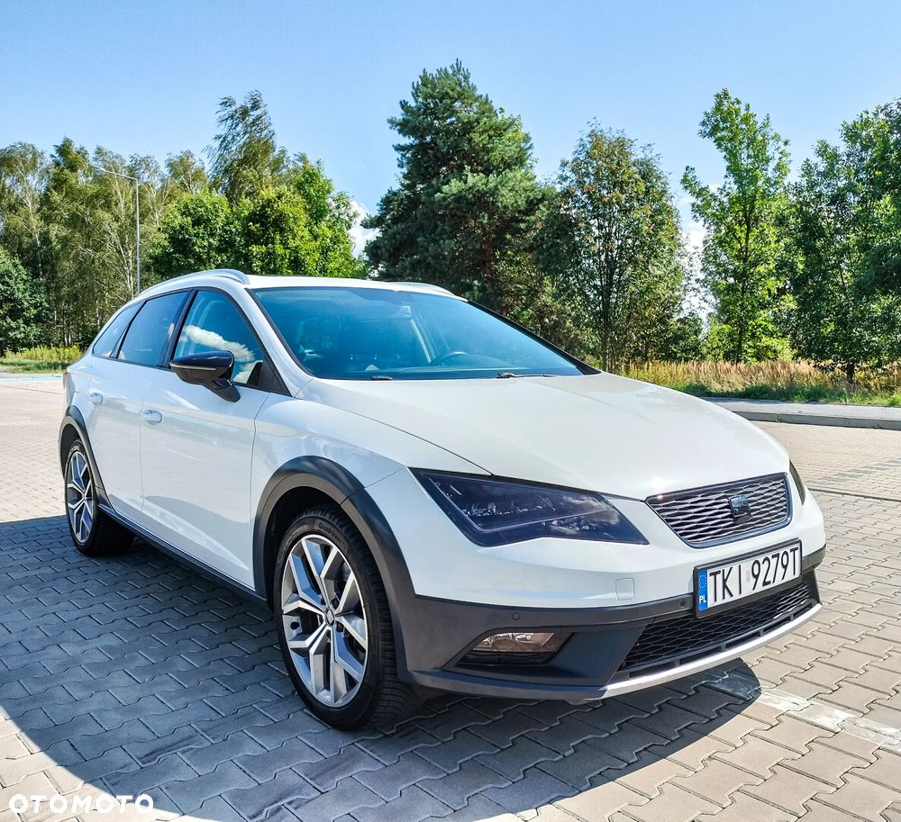Seat Leon 2.0 TDI DPF Start&Stop DSG XCELLENCE - 1