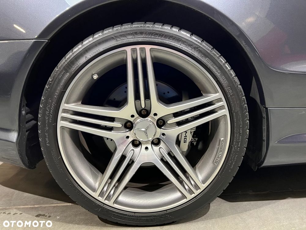 Mercedes-Benz SL 63 AMG SPEEDSHIFT MCT - 28