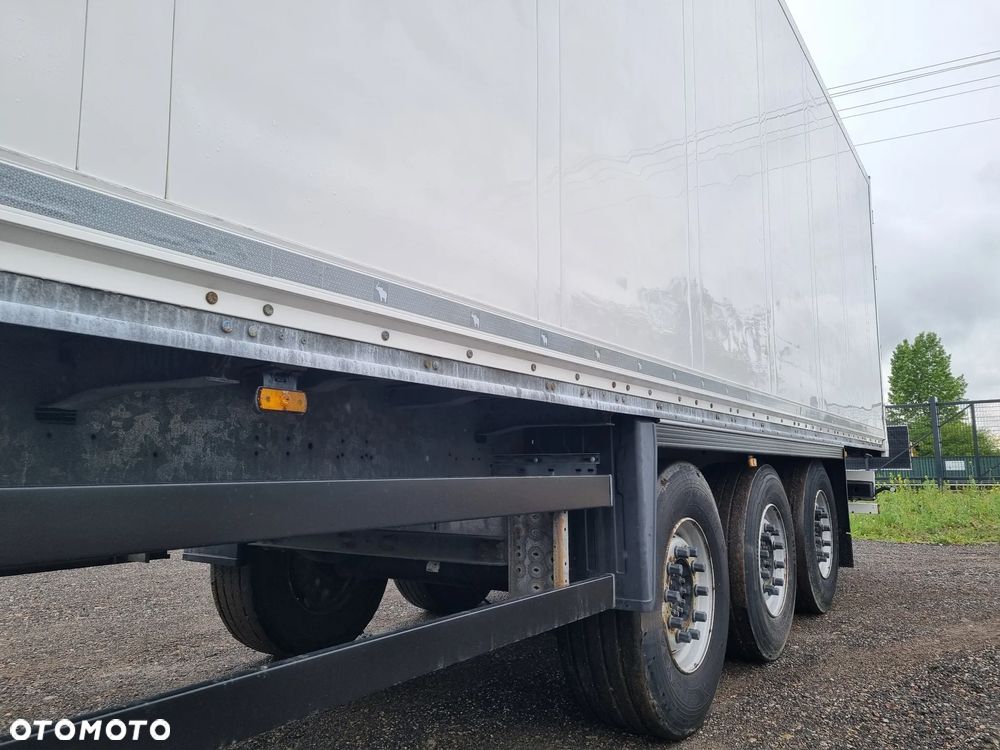 Schmitz Cargobull SCB*S3B - 16