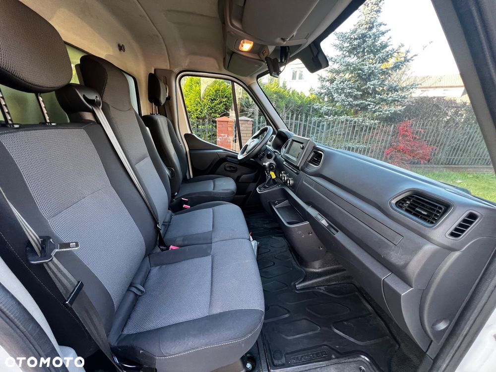 Renault Master - 20