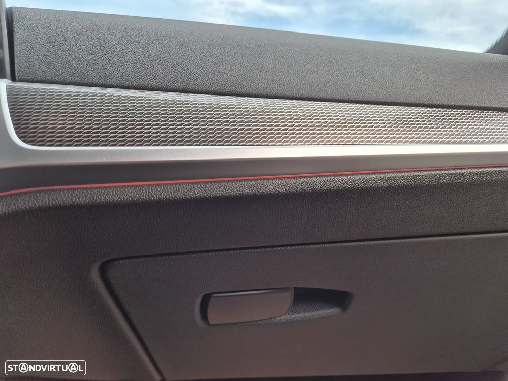 BMW 320 d Pack M Auto - 31