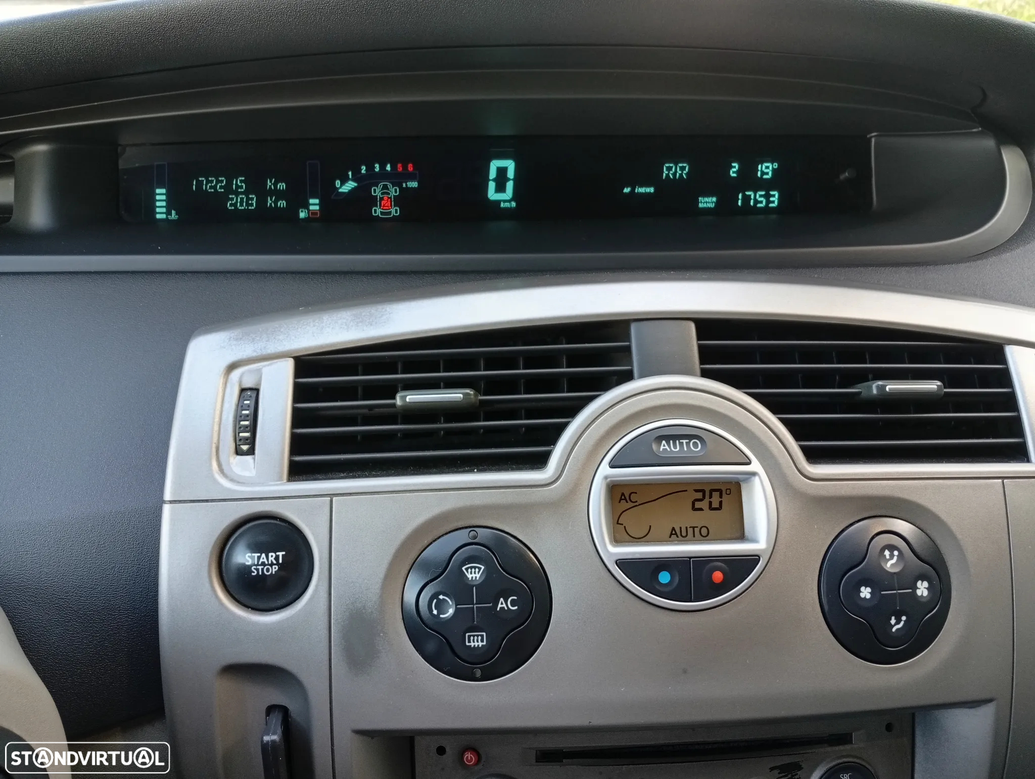 Renault Scénic 1.5 dCi Privilège Luxe - 8