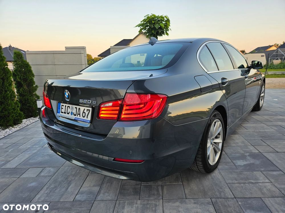 BMW Seria 5 520d Edition Fleet Exclusive - 28