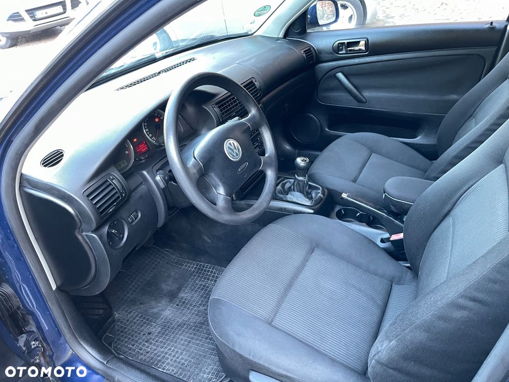 Volkswagen Passat 2.0 Comfortline - 11