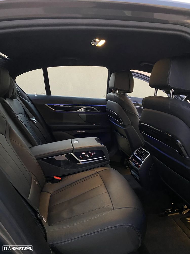 BMW 730 d - 24