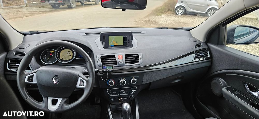 Renault Megane 1.5 dCi Dynamique - 3