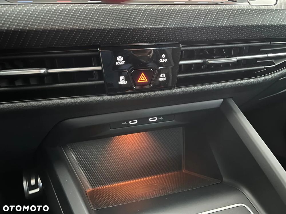 Volkswagen Golf - 30