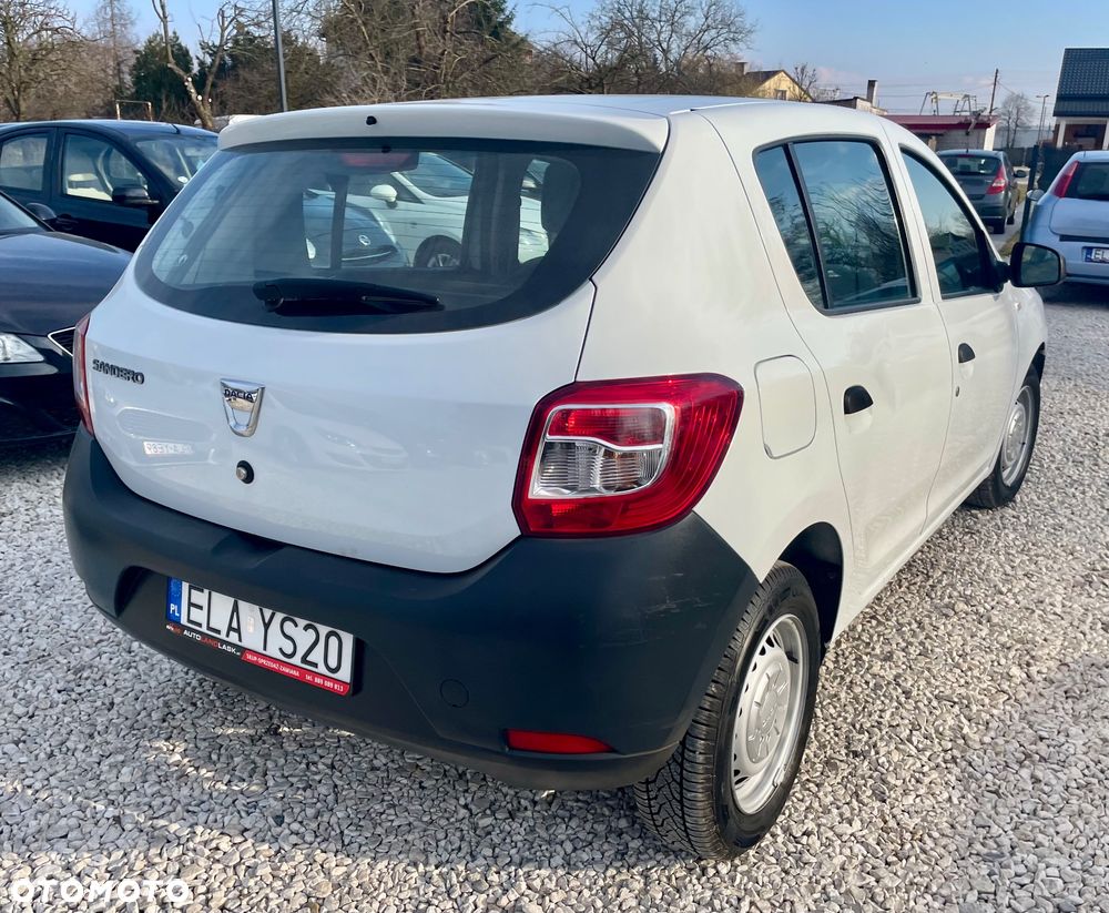 Dacia Sandero 1.2 16V - 8