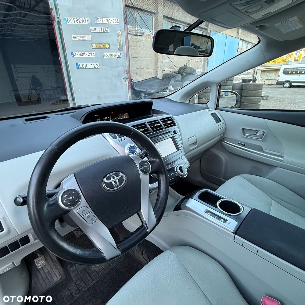 Toyota Prius+ 1.8 HSD Sol - 14