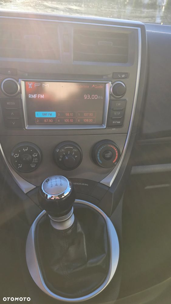 Toyota Verso S 1.33 VVT-i Life - 19