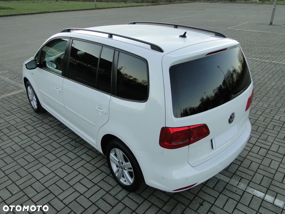 Volkswagen Touran 1.4 TSI MATCH - 3