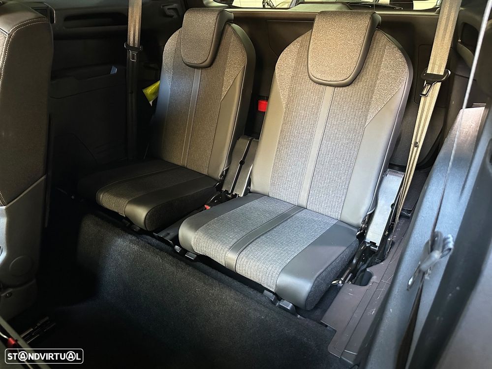 Peugeot 5008 1.5 BlueHDi GT Line J19 EAT8 - 10