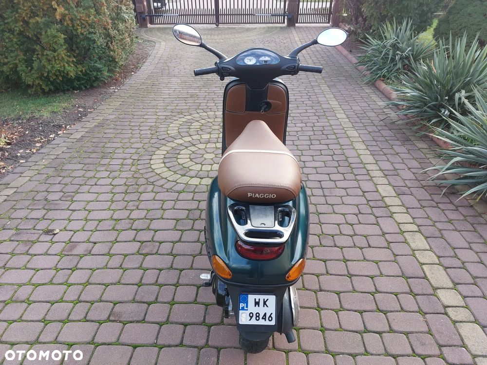 Piaggio Vespa - 11